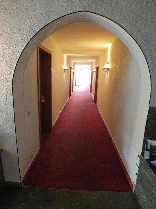 Achkarrer Krone Hotel Achkarren Ngoại thất bức ảnh