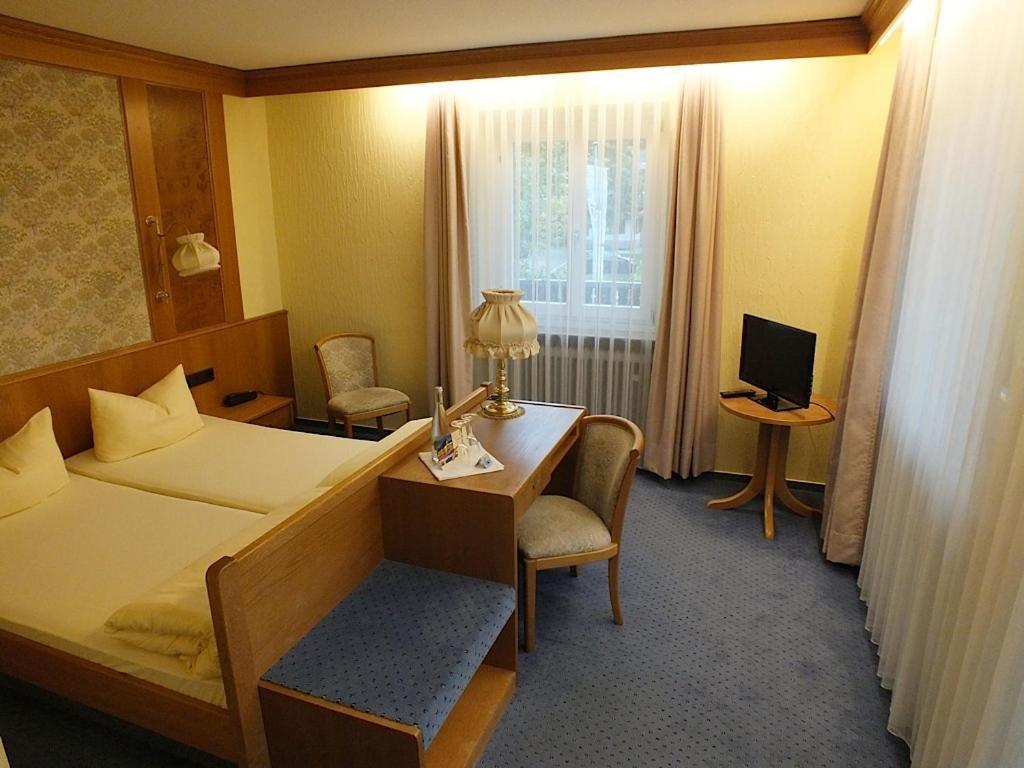 Achkarrer Krone Hotel Achkarren Phòng bức ảnh