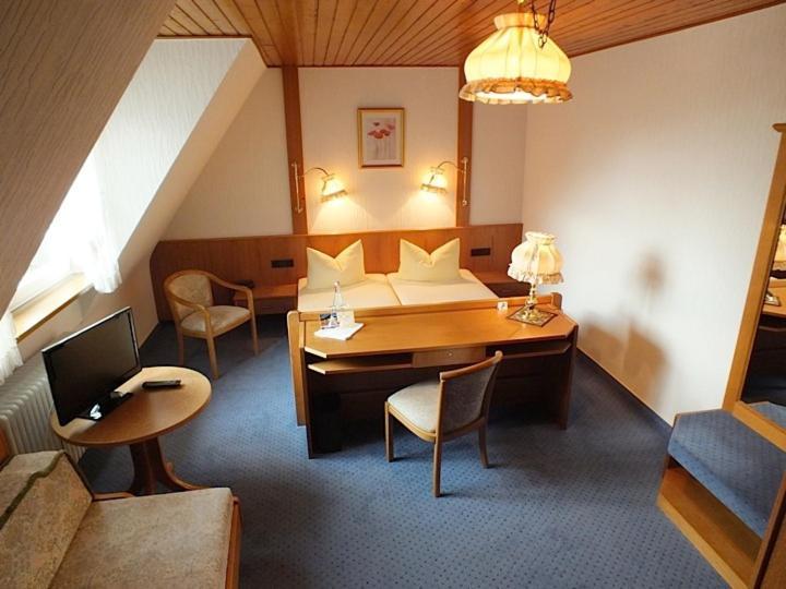 Achkarrer Krone Hotel Achkarren Phòng bức ảnh